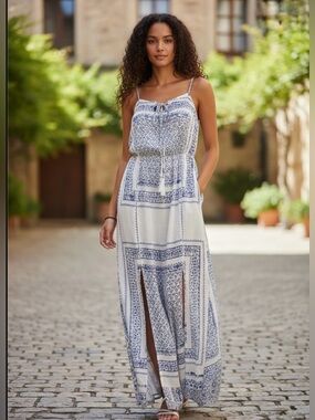 ELAN Beach Coverup. Small.